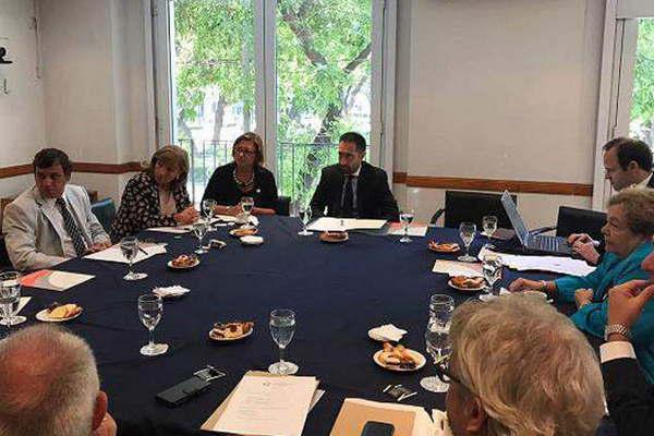 Santiago miembro del Consejo Federal de Defensores y Asesores Generales