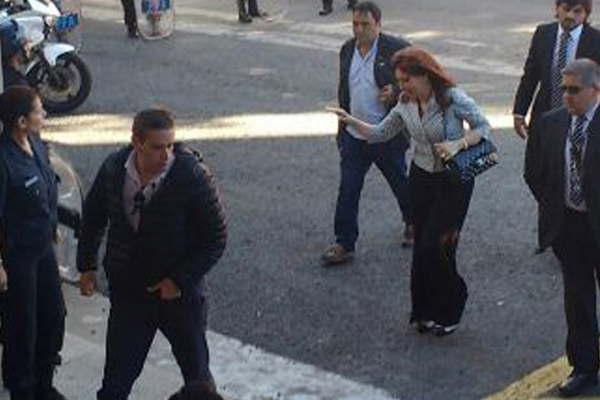 Cristina Kirchner pidioacute ser sobreseiacuteda en la causa Los Sauces