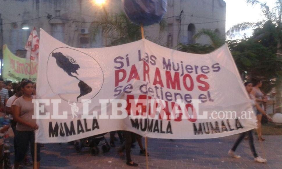 Miraacute las mejores fotos y videos de la marcha por el Diacutea Internacional de la Mujer