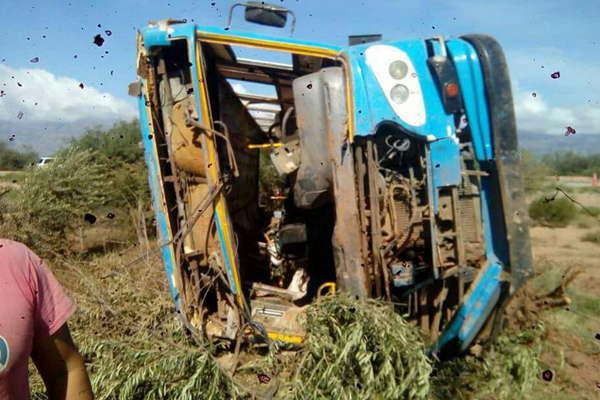 Trabajadores golondrinas de Loreto volcaron en La Rioja 