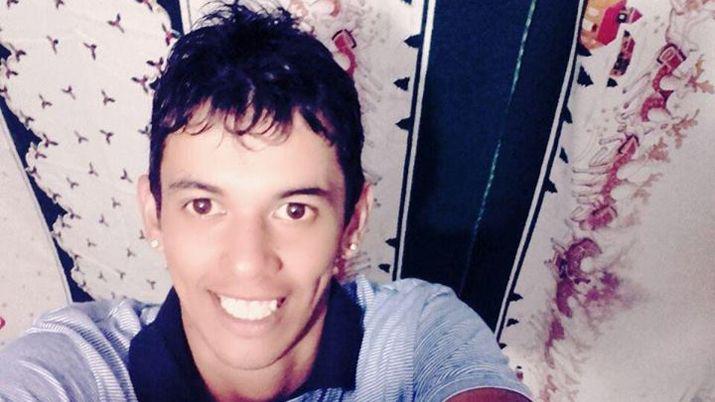 Buscan a otro joven santiaguentildeo a traveacutes de las redes sociales