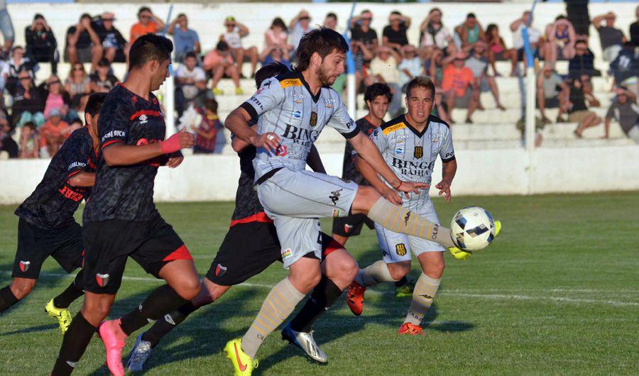 Coloacuten y Olimpo quedaron a mano