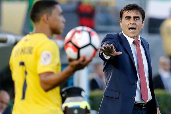 Quinteros tiene la lista confirmada en Ecuador 