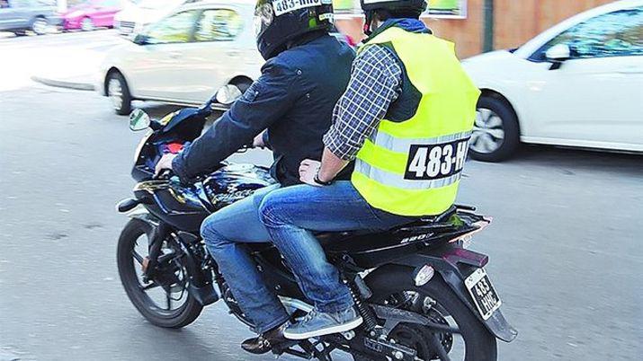 Se oficializaron las nuevas reglas para circular en moto