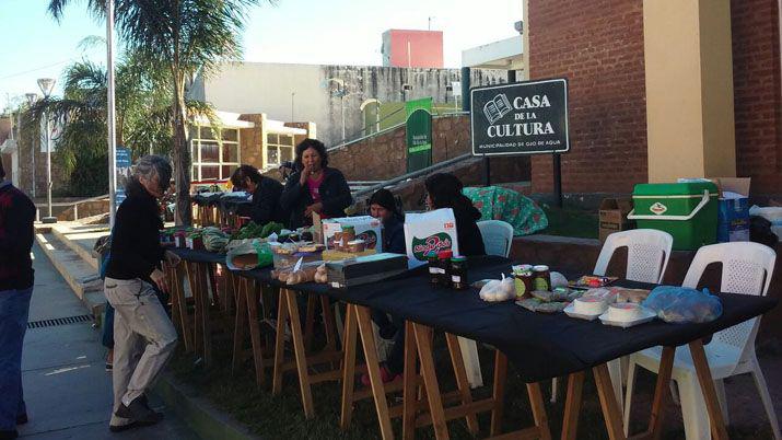 Se desarrolloacute con marcado eacutexito una nueva edicioacuten de la Feria ArteSano