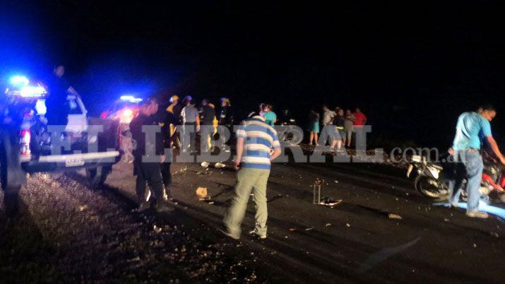 Motociclista chocó a un hombre y ambos terminaron heridos 