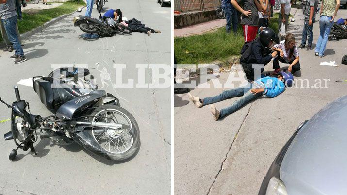 Violento accidente entre motocicletas deja dos heridos