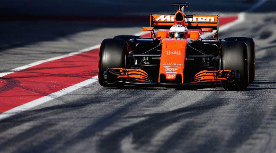 El plan de McLaren a 10 diacuteas de la primera carrera