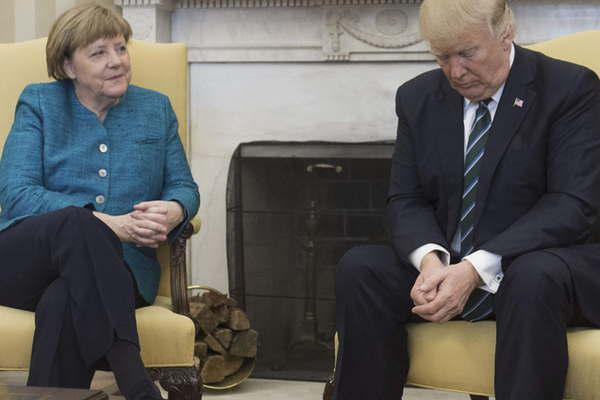 Trump defendioacute ante Merkel el comercio justo para EEUU