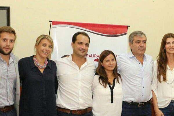 Santiago podraacute acceder a maacutes de 6 mil millones para la ejecucioacuten de programas de Desarrollo Social