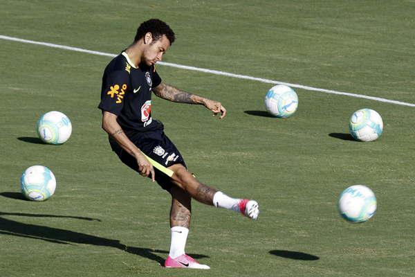 Brasil definioacute el equipo con un tridente de temer