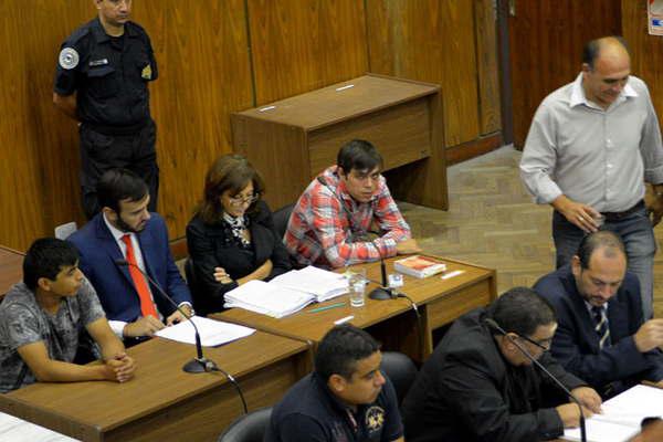 Juzgan al Gitano y dos coacutemplices por traficar marihuana y cocaiacutena