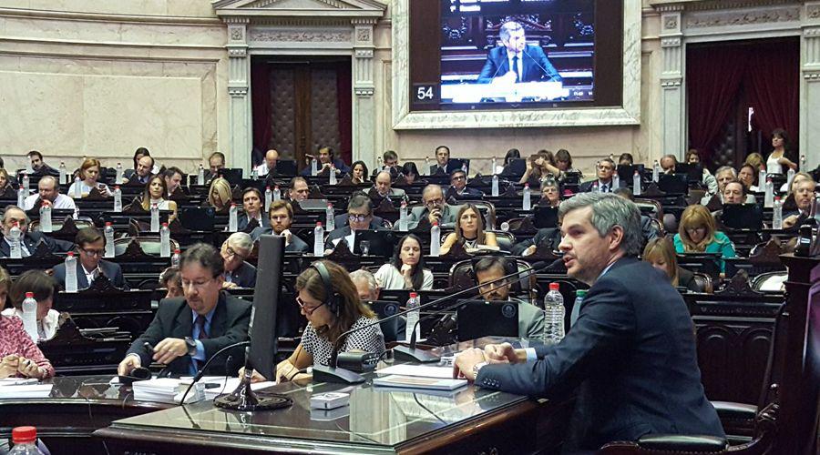 Marcos Pentildea embistioacute contra el kirchnerismo