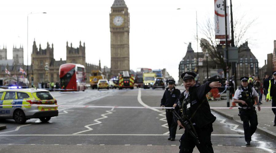 Impactantes fotos del ataque en el Parlamento de Londres- cuatro muertos