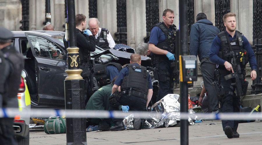 Impactantes fotos del ataque en el Parlamento de Londres- cuatro muertos