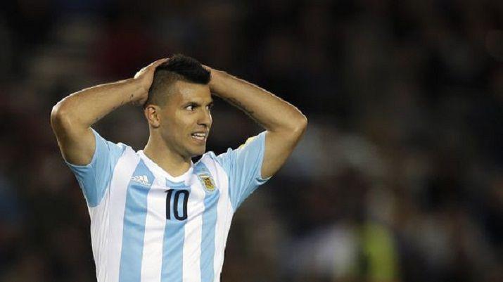 Sandwicheriacutea tucumana ofrece saacutenguches gratis si Aguero mete un gol ante Chile