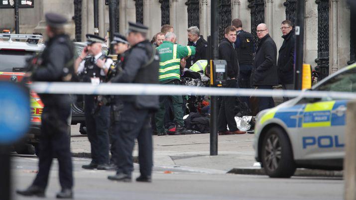 Terrorismo en Londres- las cifras ascienden a 5 muertos y 40 heridos