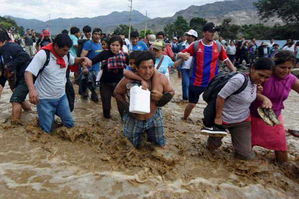 Maacutes de 200 evacuados son refugiados en la Casa de la Juventud que fundoacute la hermana Saveria en Peruacute 