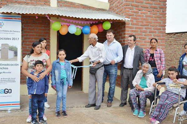 El Gobierno entregoacute viviendas sociales en el departamento Loreto