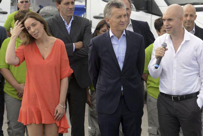 La gobernadora de la provincia de Buenos Aires María Eugenia Vidal sorprendió con un nuevo estilo en un acto p�blico