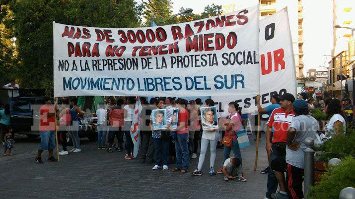 Las distintas agrupaciones se concentraron en Plaza Libertad