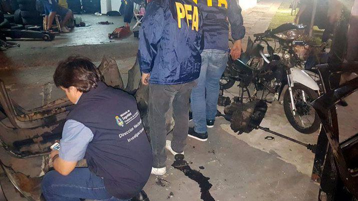 Robaban autos para adulterarlos y venderlos a traveacutes de las redes sociales