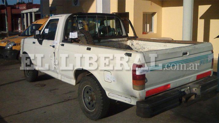 Incautaron una camioneta con pedido de secuestro en Coacuterdoba