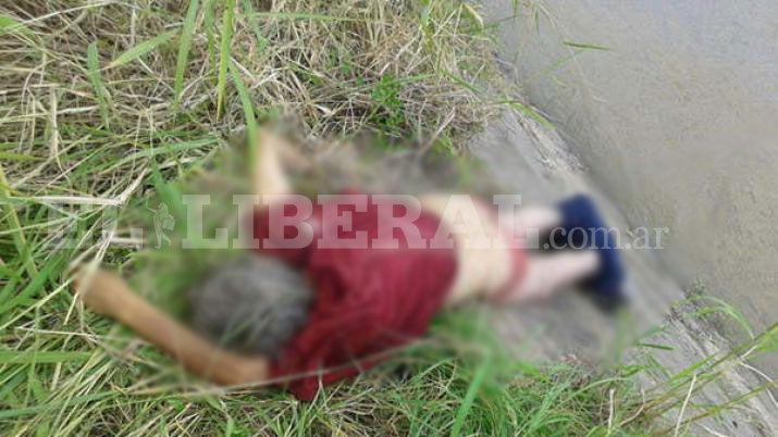 Se refrescaban en el canal y se encontraron con el cadaacutever de un hombre que flotaba