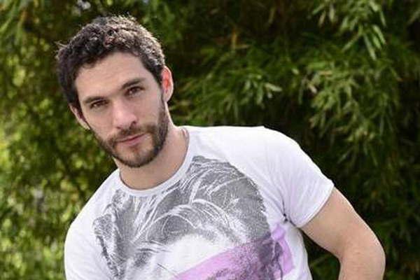 La pareja de Celeste Cid se convirtioacute en galaacuten solidario  