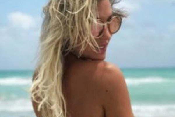 Noelia Marzol calentoacute Instagram en topless y tanga 