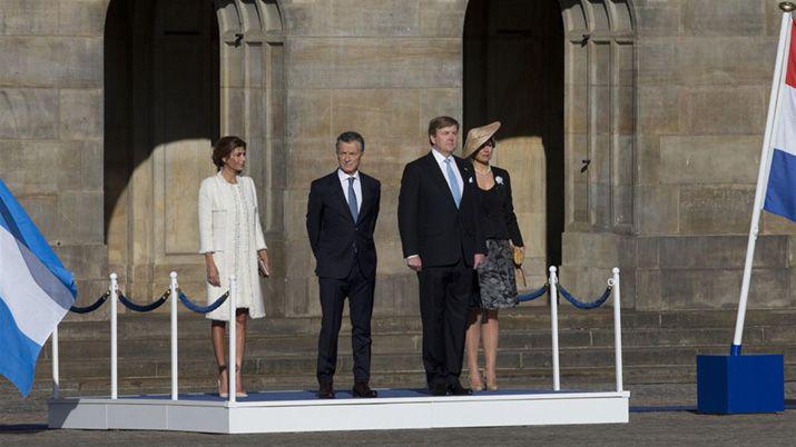 Macri fue recibido por los reyes Guillermo y Maacutexima en Holanda
