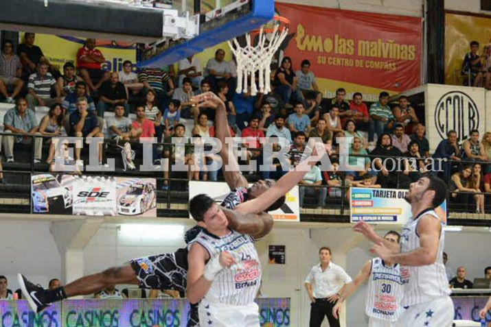 Oliacutempico derrotoacute a Pentildearol por 86 a 72