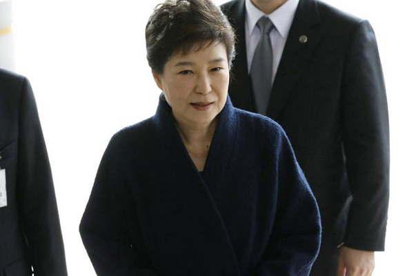 Pidieron la detencioacuten  de la ex presidenta  de Corea del Sur