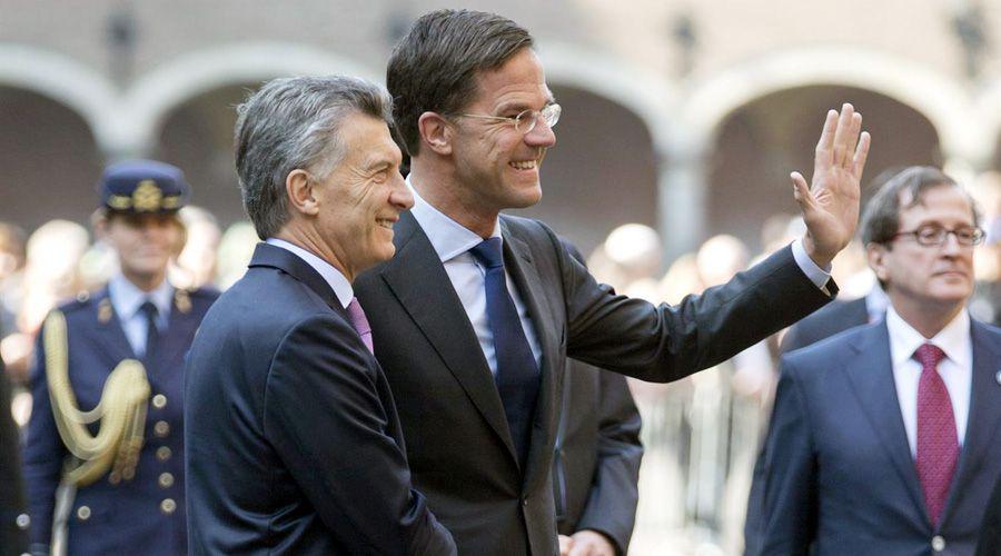 Rutte elogioacute a Macri y sus poliacuteticas que estaacuten comenzando a dar fruto