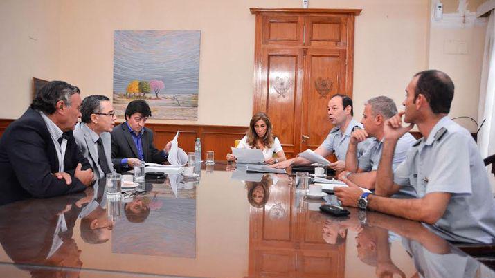 La Gobernadora se reunioacute con miembros de la Direccioacuten de Sensores Radar de la Fuerza Aeacuterea