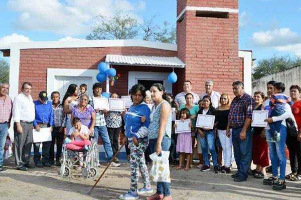 Es nuestro deseo que maacutes familias tengan una vivienda digna