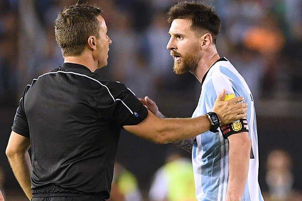 La Fifa sacoacute al mejor del mundo por cuatro fechas