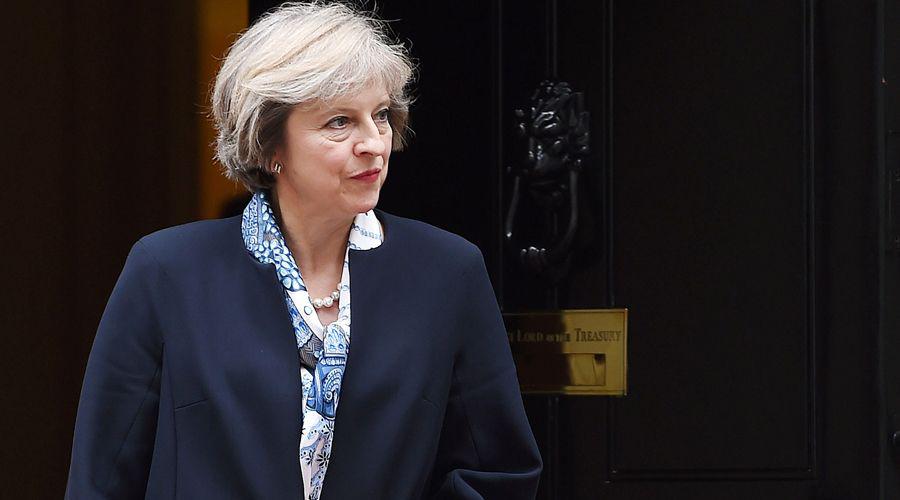 Theresa May oficializoacute el inicio del Brexit
