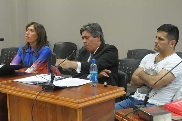 Acudioacute ante tribunal de alzada ex judicial condenado a 14 antildeos por balear a ex novia