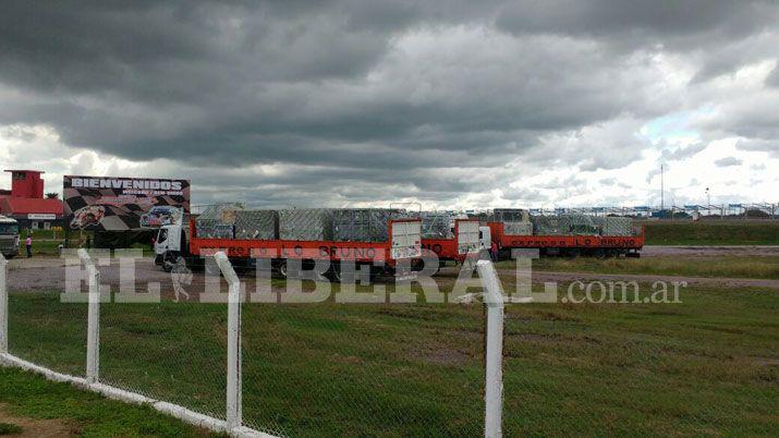 Llegan los primeros containers del MotoGP al circuito de Termas