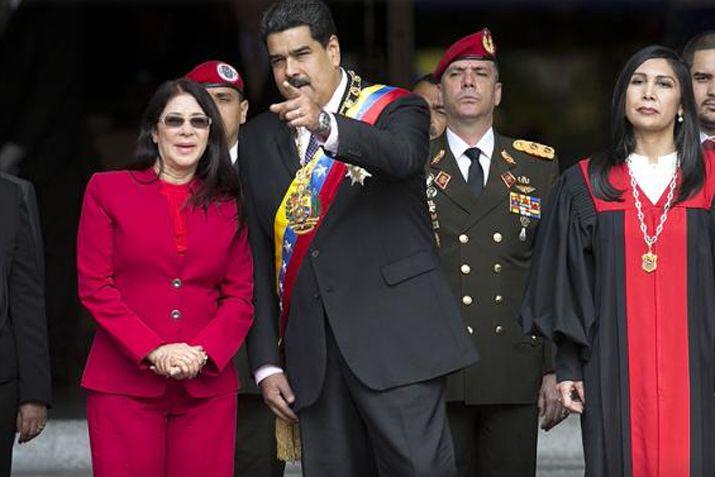 Maduro tomó el Parlamento y miembros del Congreso denuncian golpe de Estado