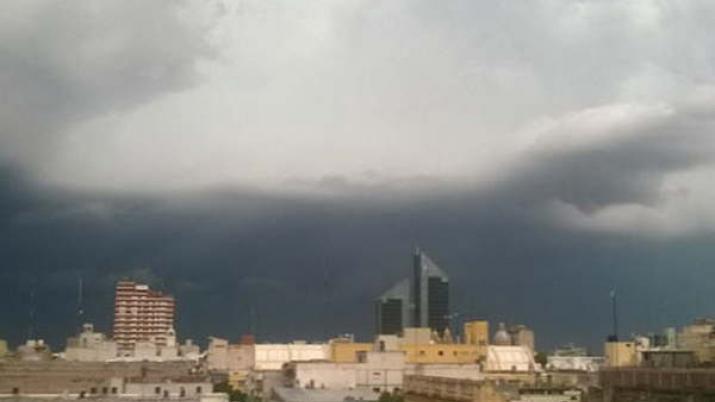 Rige alerta meteoroloacutegico por lluvias para toda la provincia