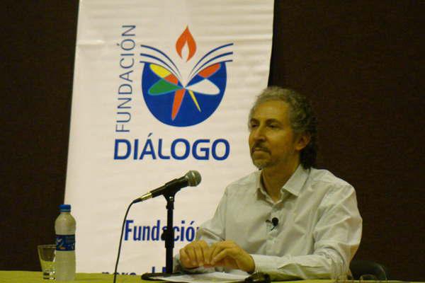 El biblista Ariel aacutelvarez Valdeacutes disertaraacute en el Centro Cultural del Bicentenario