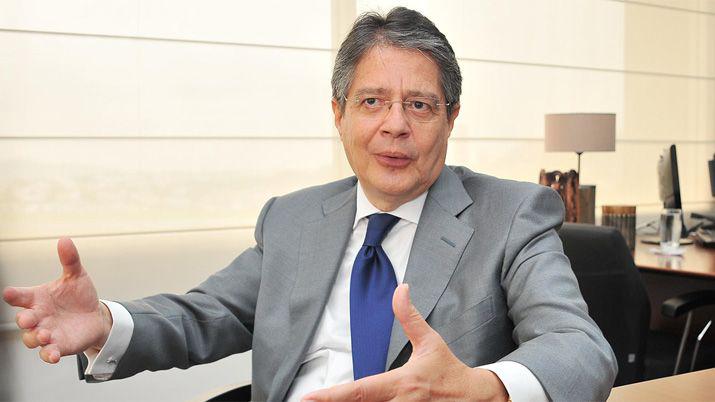 Lasso denuncioacute un fraude burdo en las elecciones de Ecuador