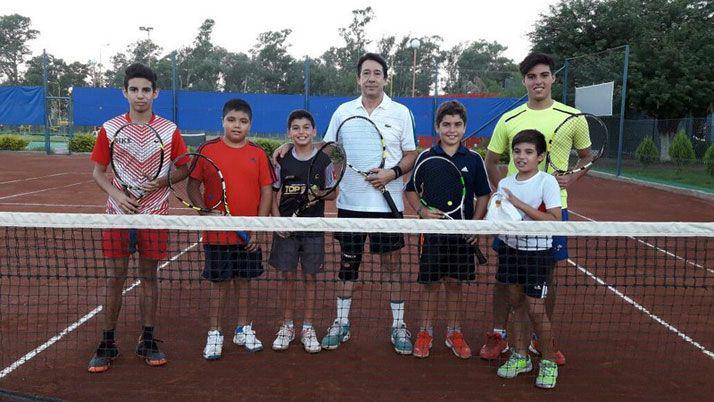 Hoy inician las Clases de la Escuela de Tenis del Club Ciclista Oliacutempico