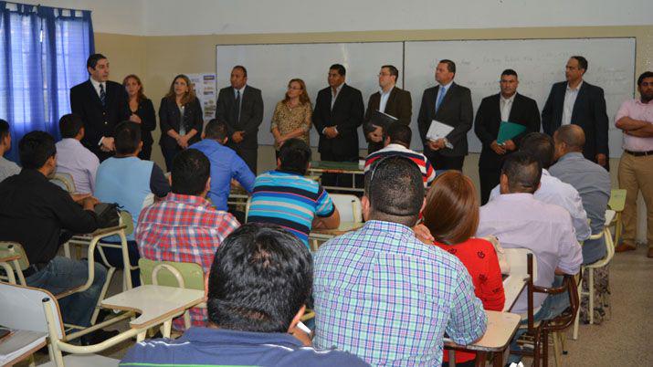 Efectivos se capacitan en Seguridad Policial