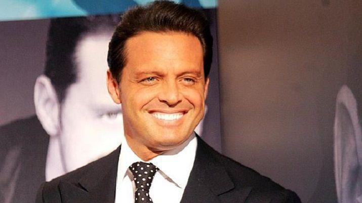 Luis Miguel sorprendioacute a sus seguidores con su nuevo rostro