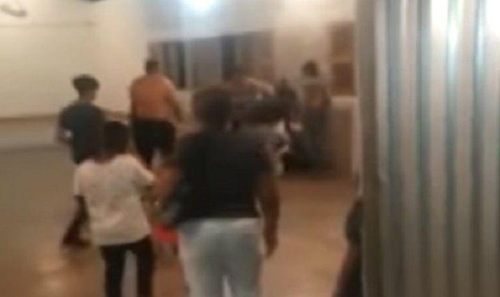 Mujeres se pelean en plena misa por el amor de un pastor