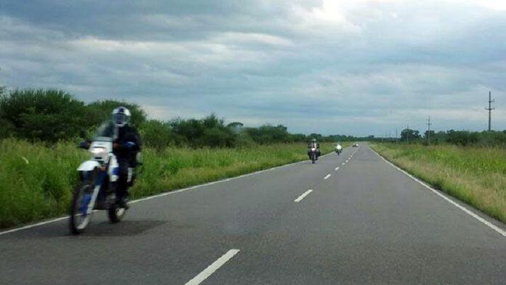 Intenso traacutensito de motos con destino a Termas de Riacuteo Hondo