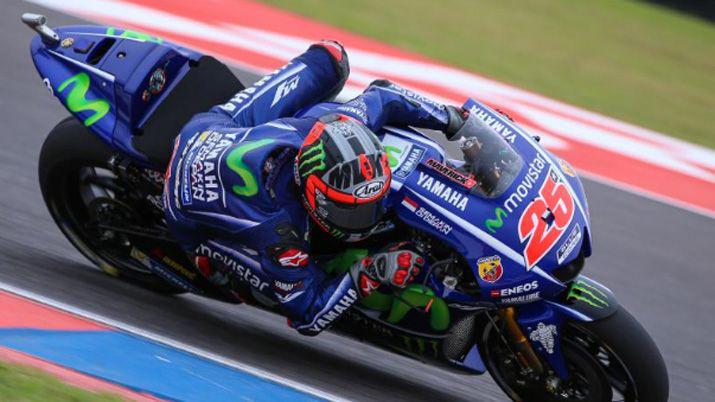 La lluvia complicoacute a Rossi Maacuterquez y compantildeiacutea